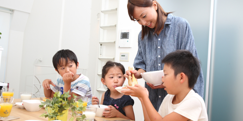 東川口コモンズビル